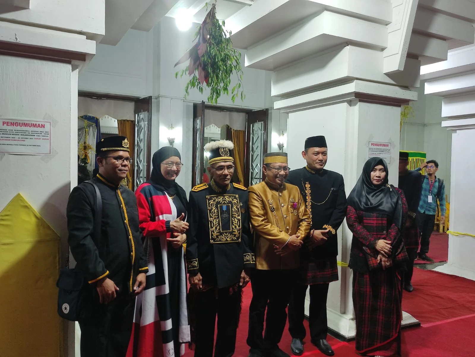 Wakil Ketua DPRD Kaltim, Seno Aji Hadiri Rangkaian Erau Adat Pelas Benua 2023 Bepelas Malam Pertama